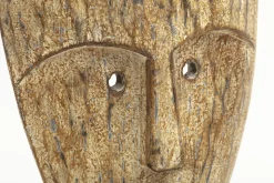 Flamant Anano, Masker, Te Voet