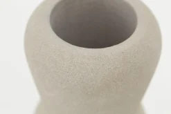 Flamant Ayno, Vaas, Zandsteen