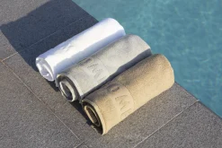 Flamant Baobao, Gastendoekje, Wit