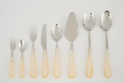 Flamant Coline, Tafelvork