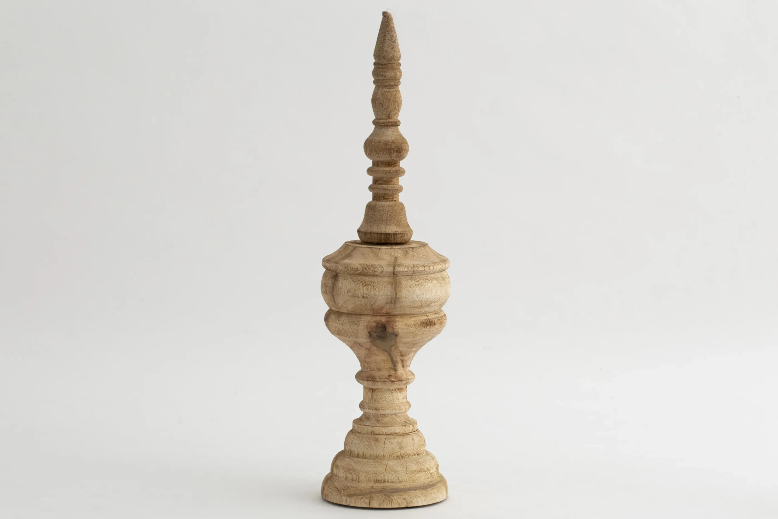 Flamant Corby, Kegel, Hout, L