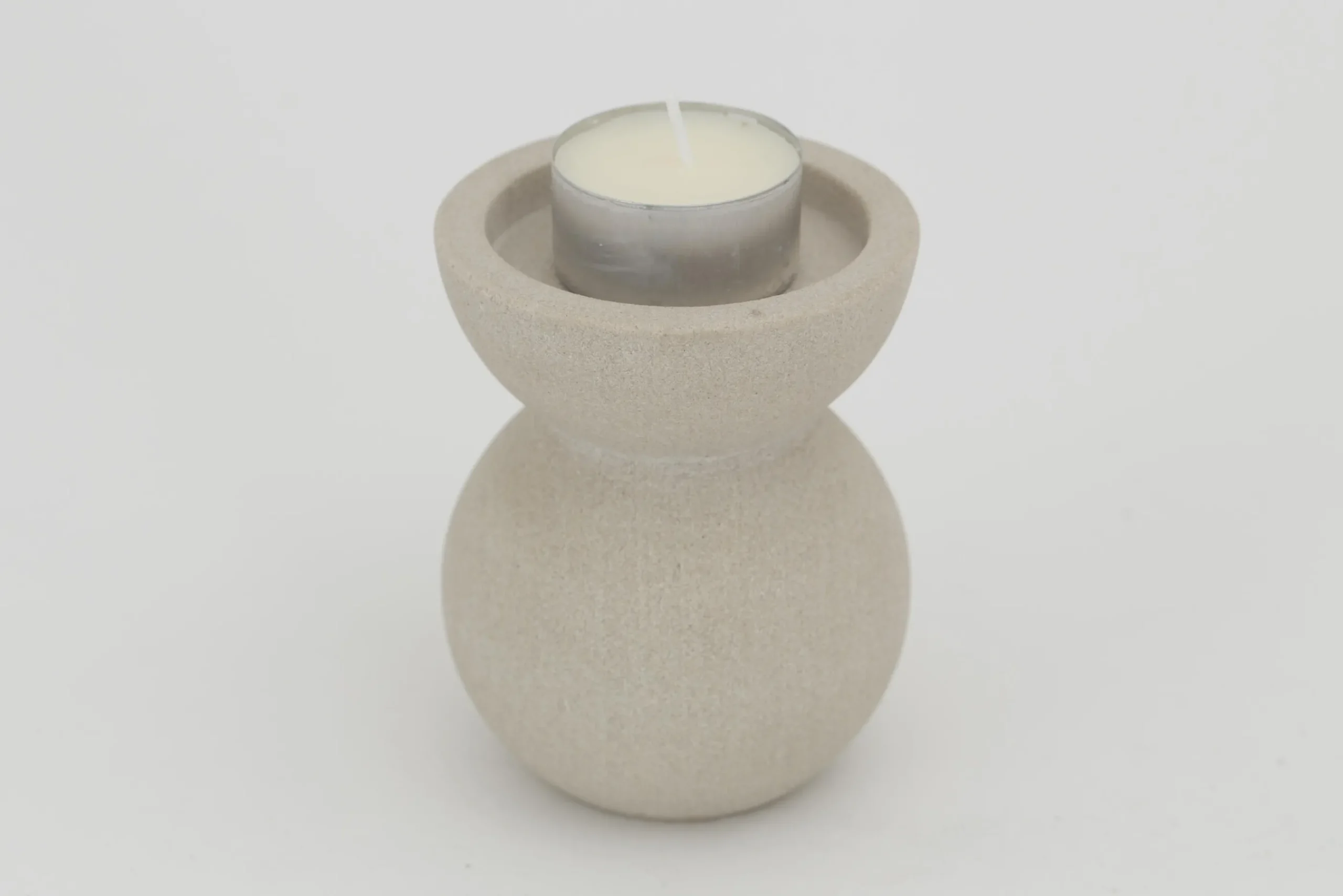 Flamant Greta, Kandelaar, Zandsteen