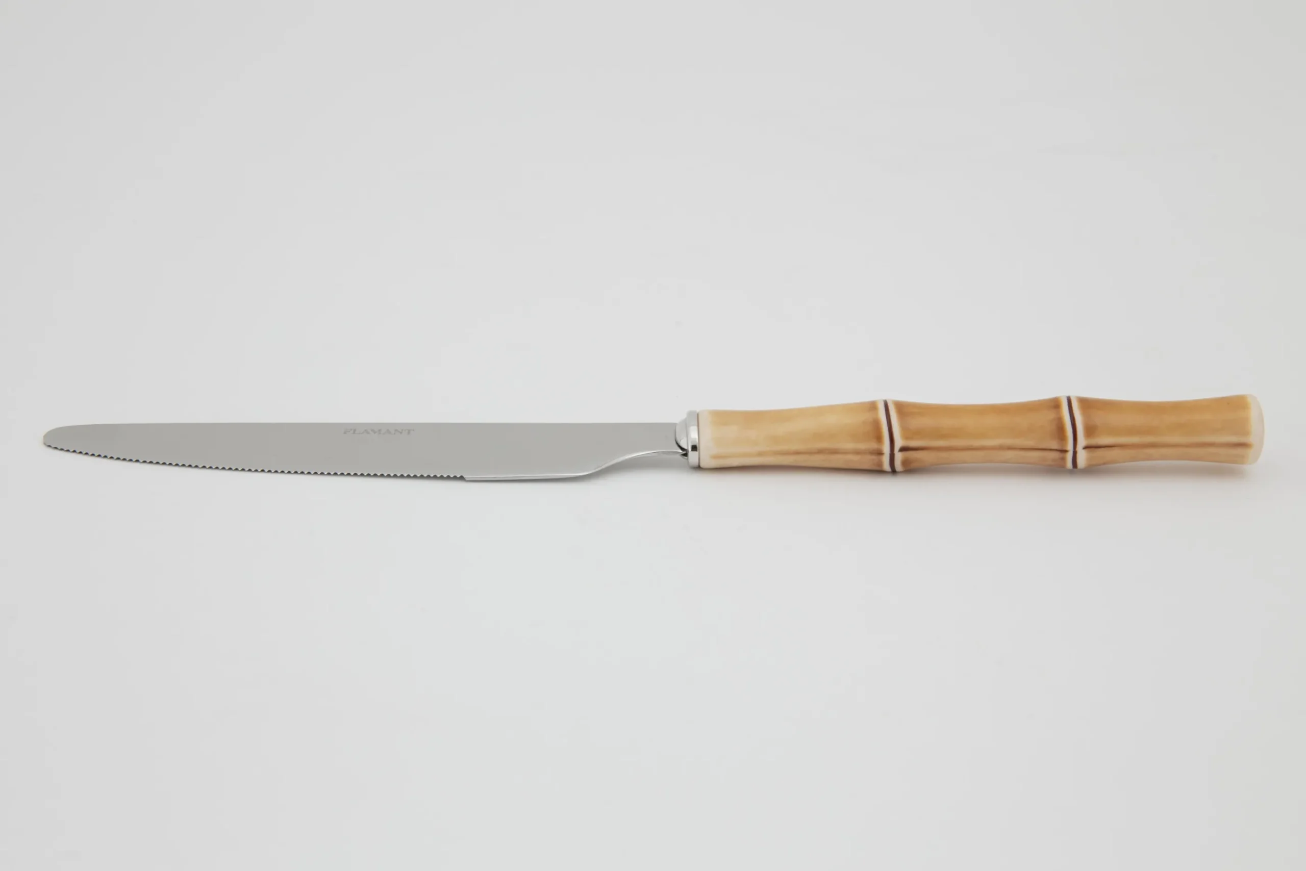 Flamant Hadis, Tafelmes