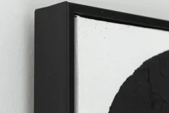 Flamant Hera, Kunst Aan De Muur