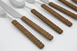 Flamant Korba, Tafelvork