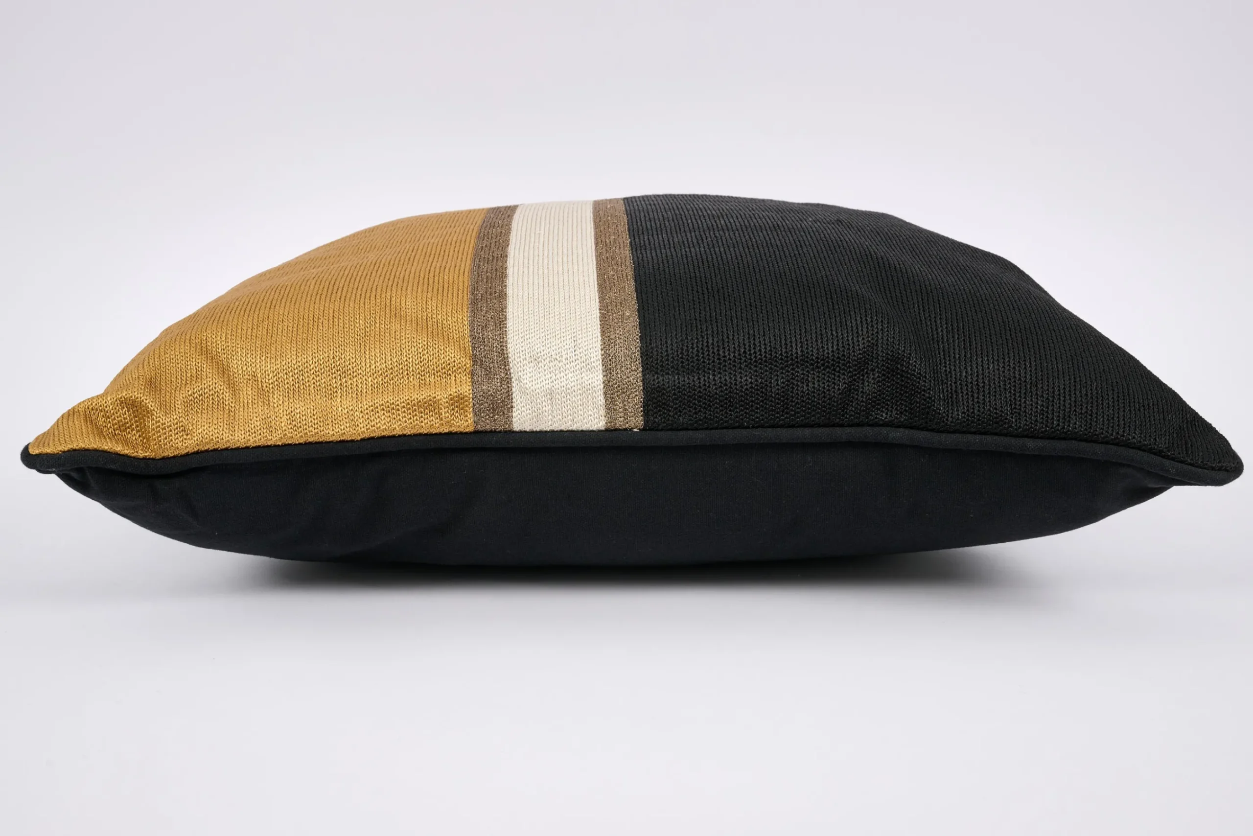 Flamant Kubo, Kussen, Model 1