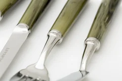 Flamant Mabron, Vismes