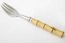 Flamant Olsaka, Visvork