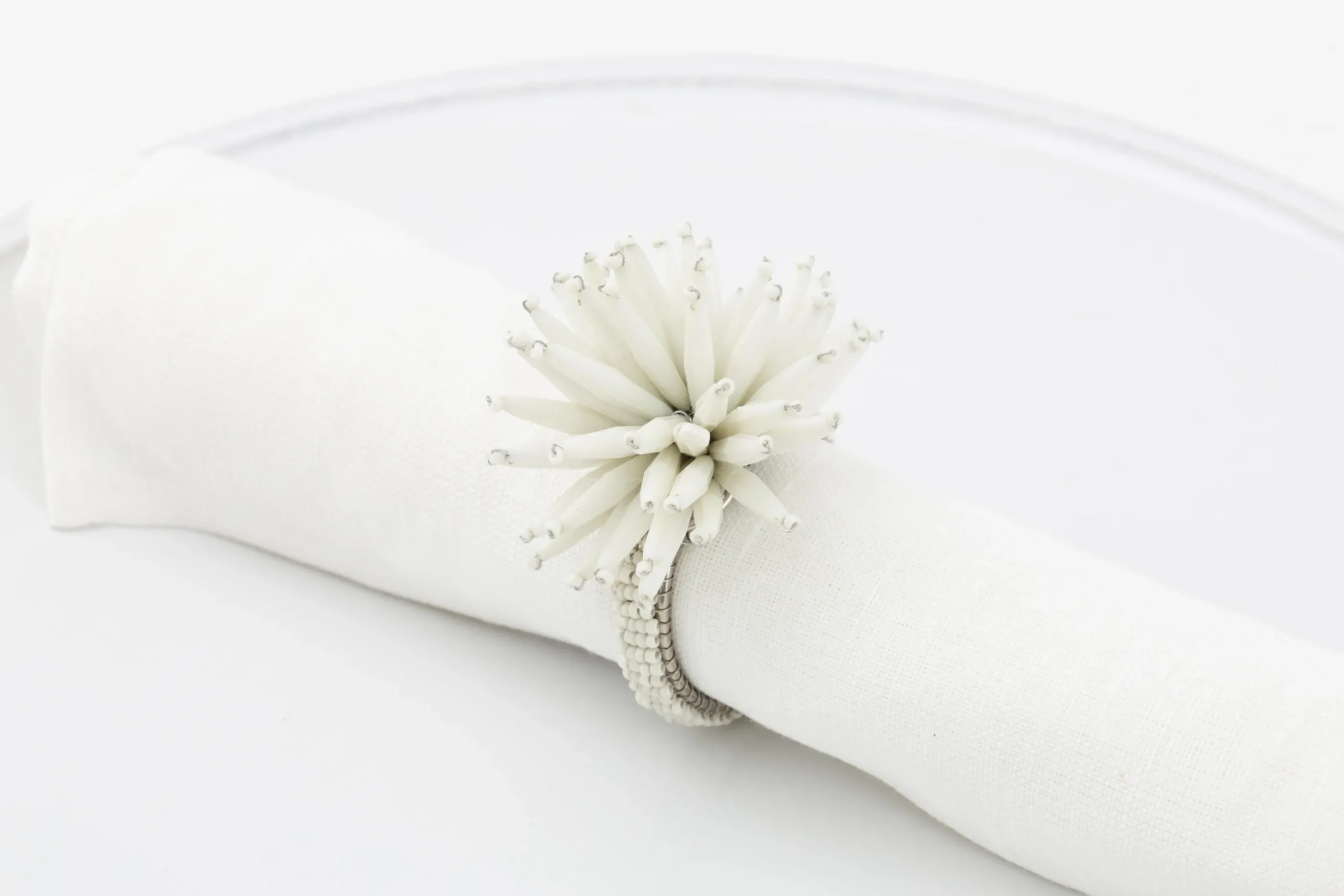 Flamant Parton, Servetring, Kralen