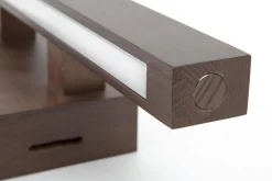 Flamant Rivera, Kunstwerkverlichting, Bruin